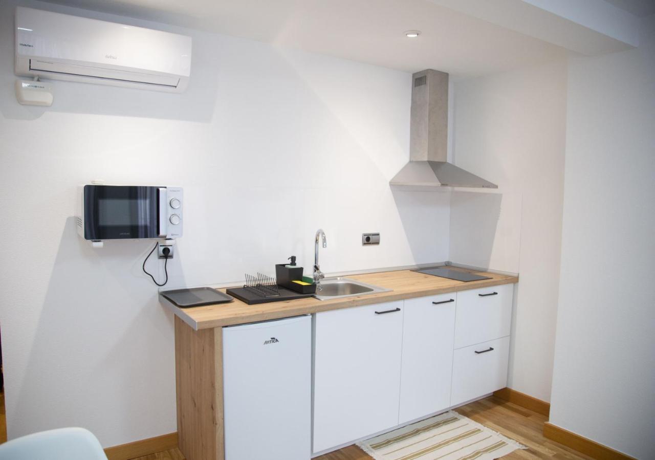 Apartamento Elizabeth Towers Almansa Exterior foto