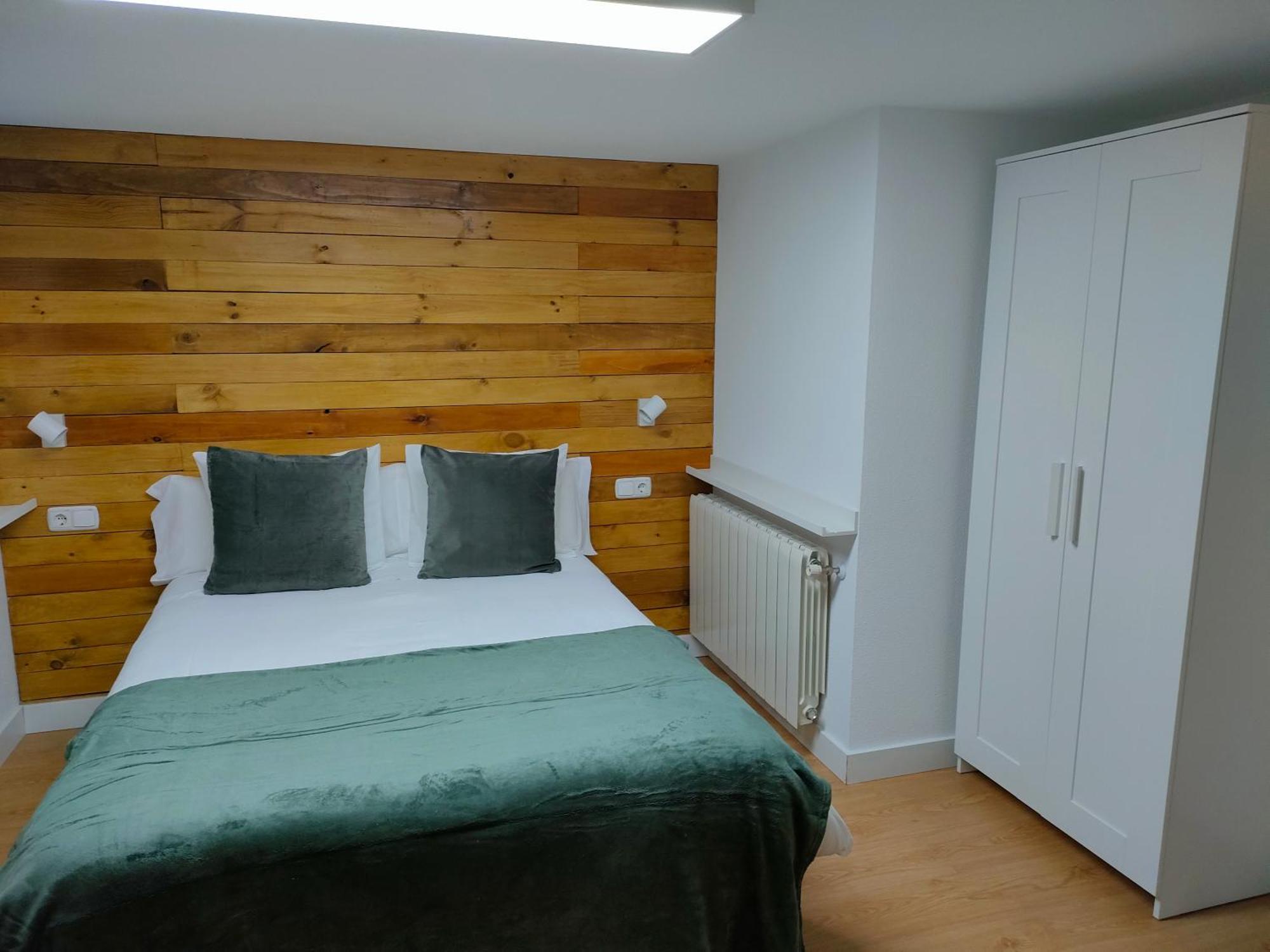 Apartamento Elizabeth Towers Almansa Exterior foto